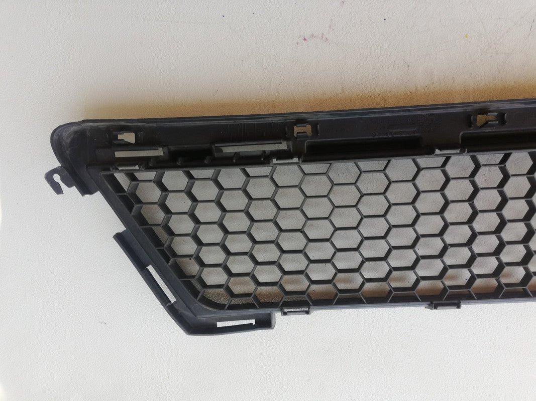 Renault Megane Front Bumper Lower Grille