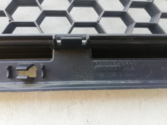 Renault Megane Front Bumper Lower Grille
