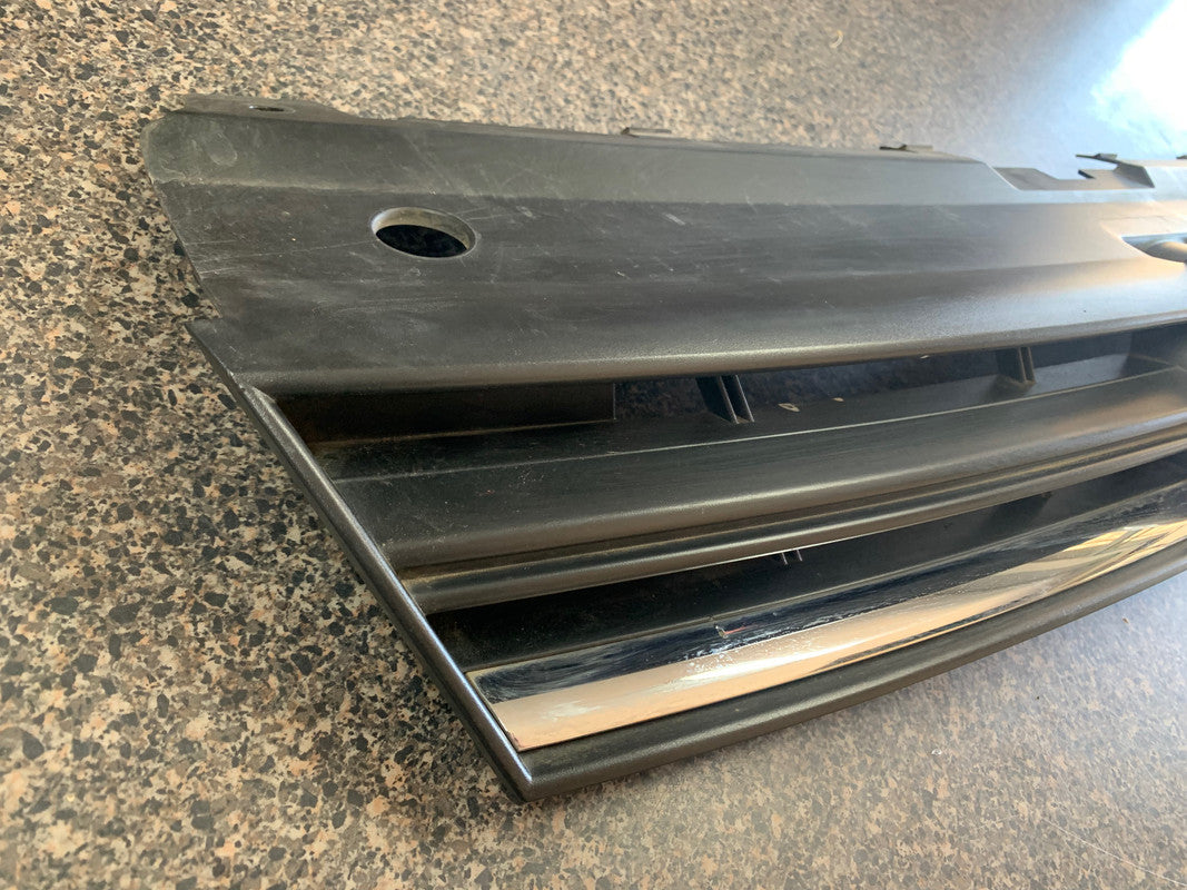 Volkswagen Polo 2018, 2019, 2020, 2021, 2022, 2023 Radiator Grille