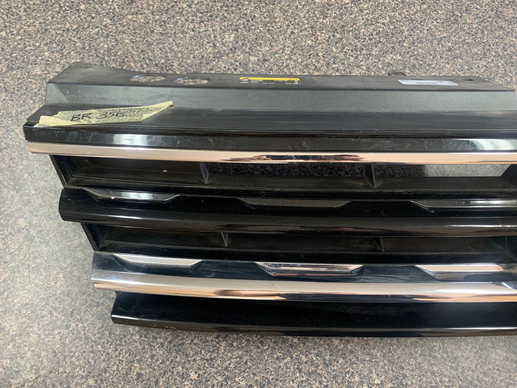 Volkswagen Tiguan 2020 Radiator Grille Assy without emblem/badge