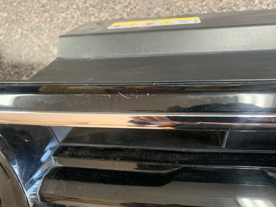 Volkswagen Tiguan 2020 Radiator Grille Assy without emblem/badge