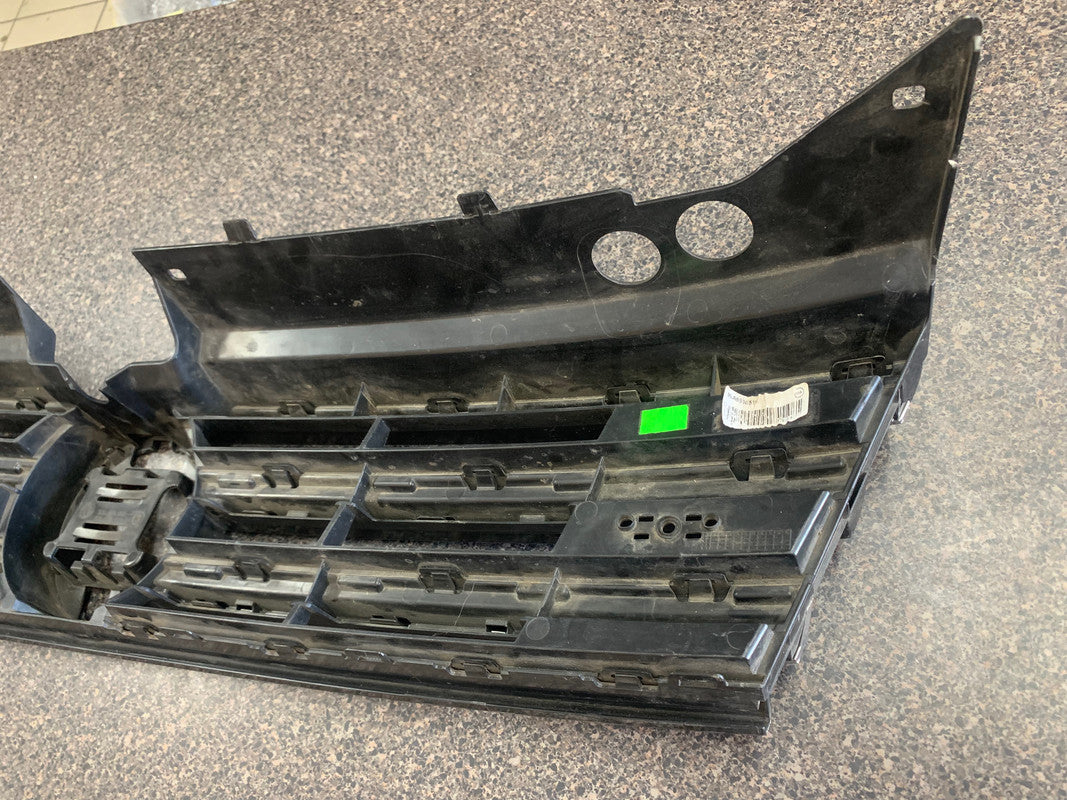 Volkswagen Tiguan 2020 Radiator Grille Assy without emblem/badge