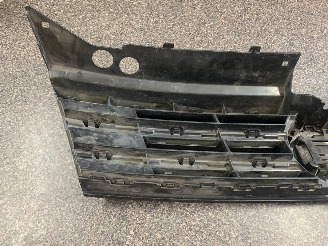 Volkswagen Tiguan 2020 Radiator Grille Assy without emblem/badge