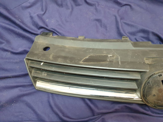 Volkswagen Aftermarket Polo 7 TSI Radiator Grille - Wear and Tear