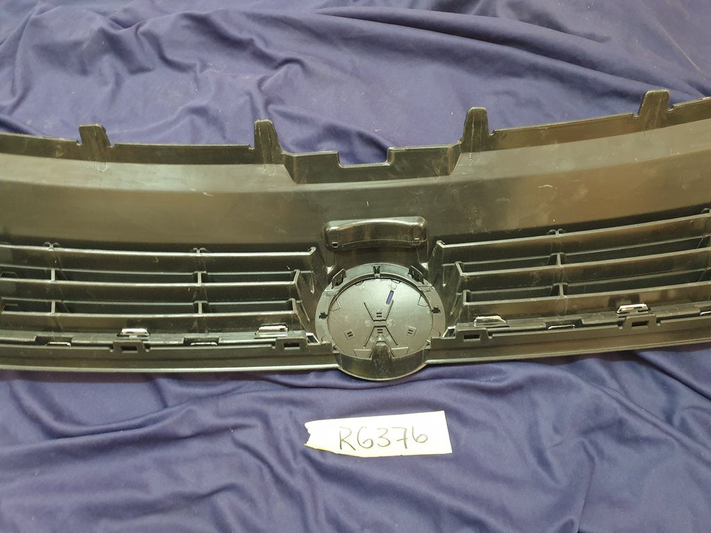 Volkswagen Aftermarket Polo 7 TSI Radiator Grille - Wear and Tear