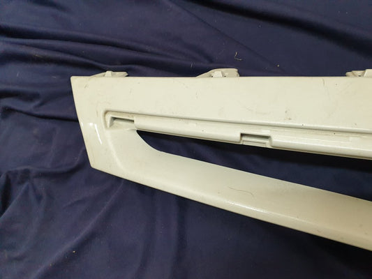 Renault Scenic III Radiator Grille - Wear and Tear