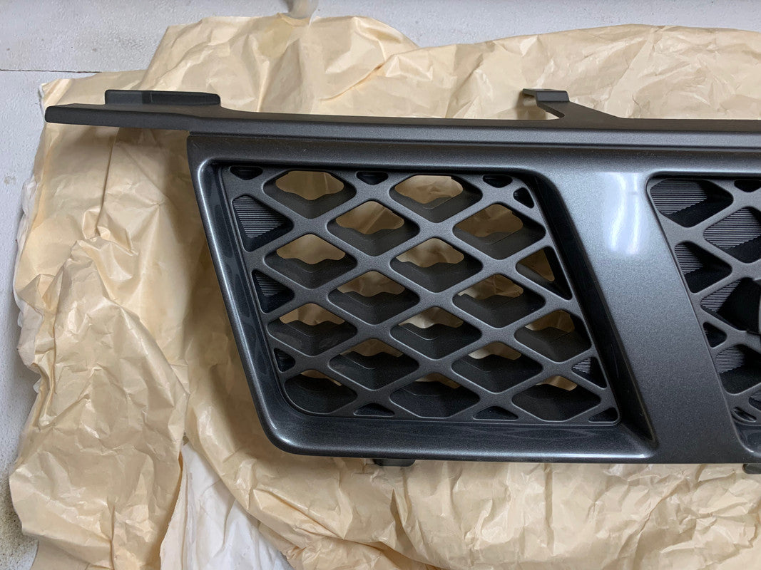 Nissan X-Trail 2007 Radiator Grille
