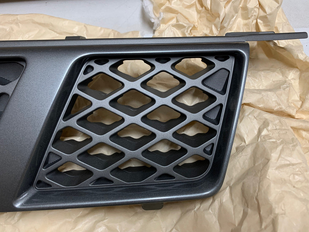 Nissan X-Trail 2007 Radiator Grille