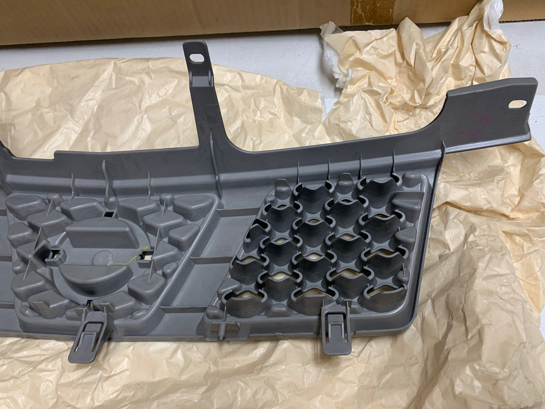 Nissan X-Trail 2007 Radiator Grille