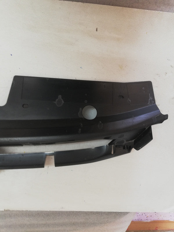 Renault Duster 2012, 2013, 2014, 2015 Radiator Grille