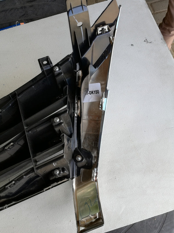 Toyota Fortuner Chrome Radiator Grille Assy with Emblem/Badge