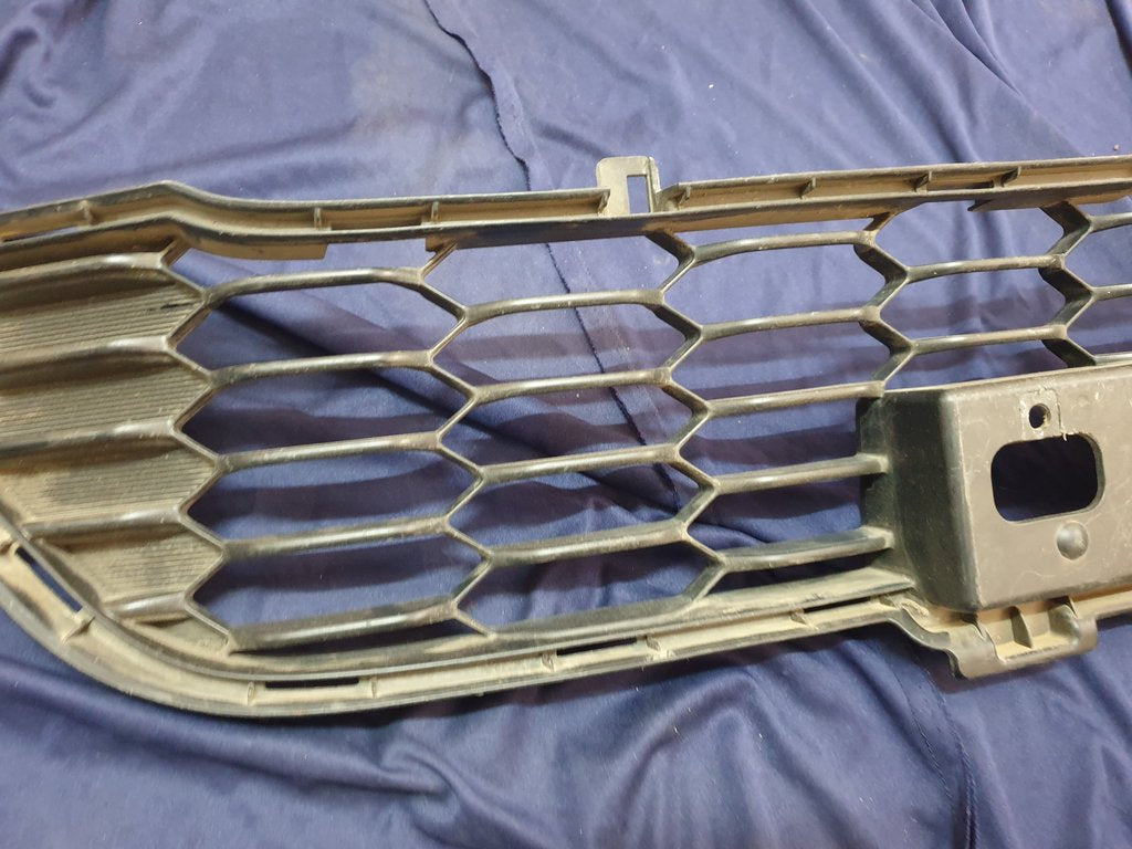 Toyota Hilux Front Bumper Lower Grille