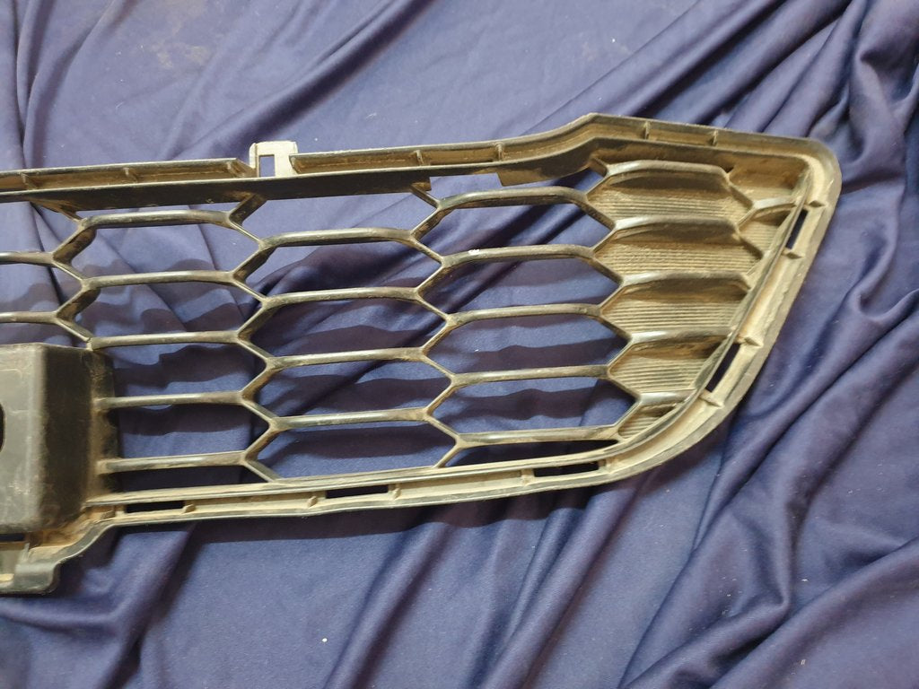 Toyota Hilux Front Bumper Lower Grille