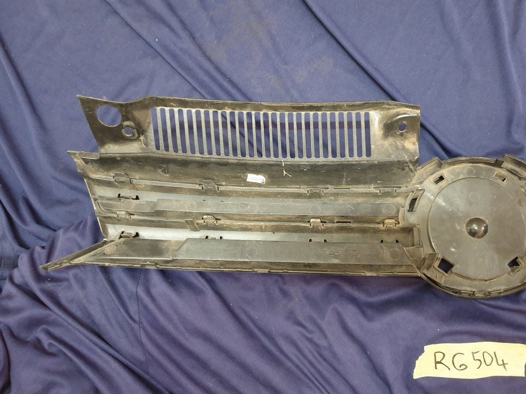 Volkswagen Aftermarket Golf MK6 Radiator Grille - Wear and Tear