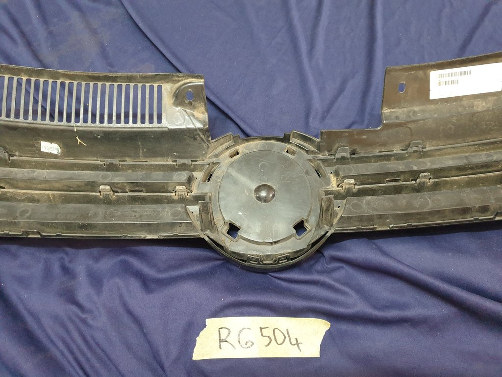 Volkswagen Aftermarket Golf MK6 Radiator Grille - Wear and Tear