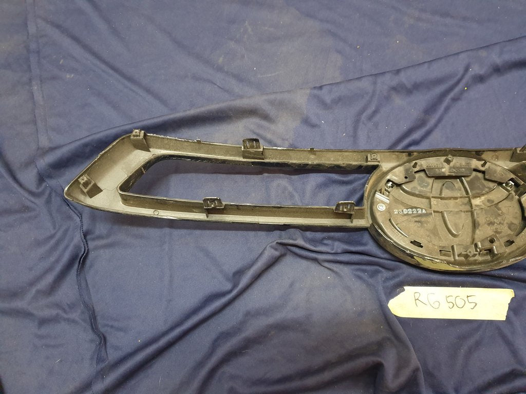 Toyota Hilux Radiator Grille Moulding - Light Wear and Tear