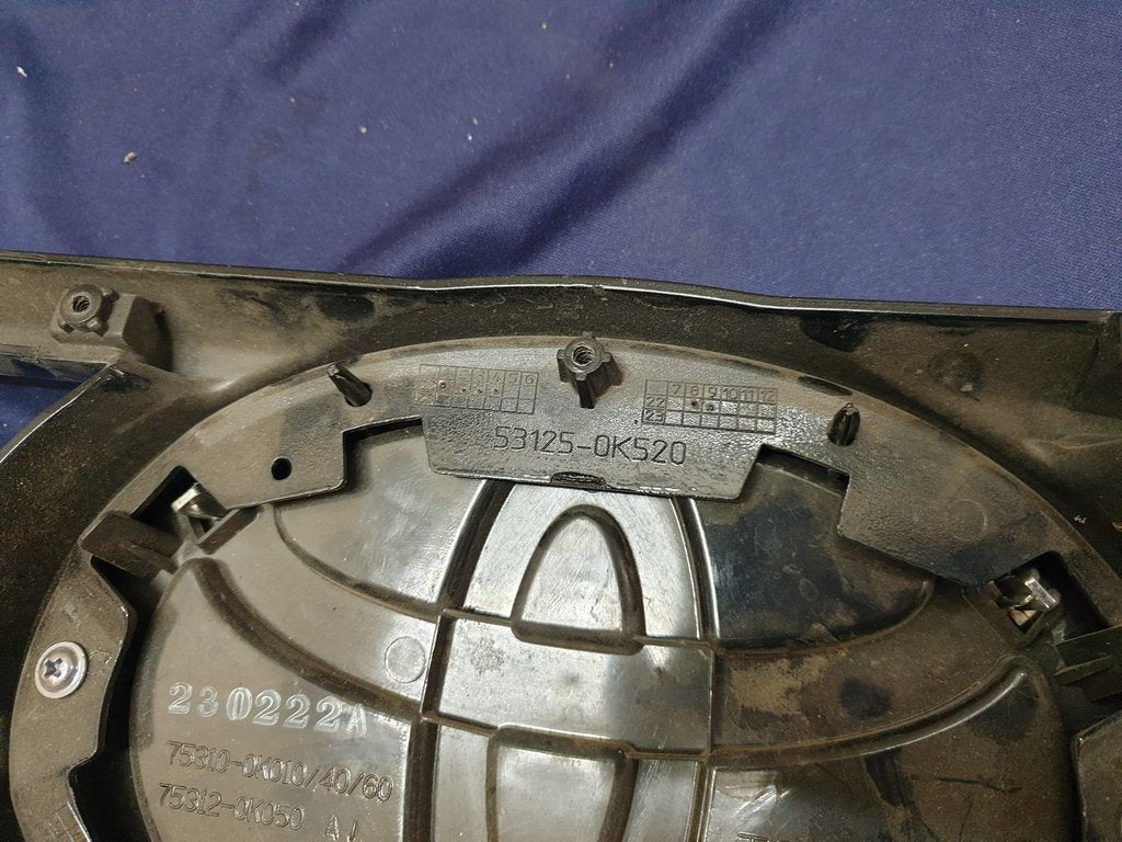 Toyota Hilux Radiator Grille Moulding - Light Wear and Tear