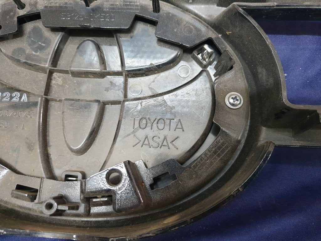 Toyota Hilux Radiator Grille Moulding - Light Wear and Tear