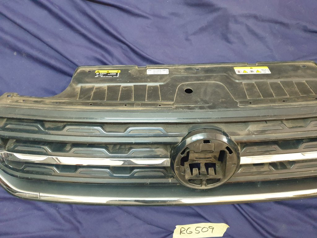 Volkswagen T-Cross Radiator Grille - Wear and Tear