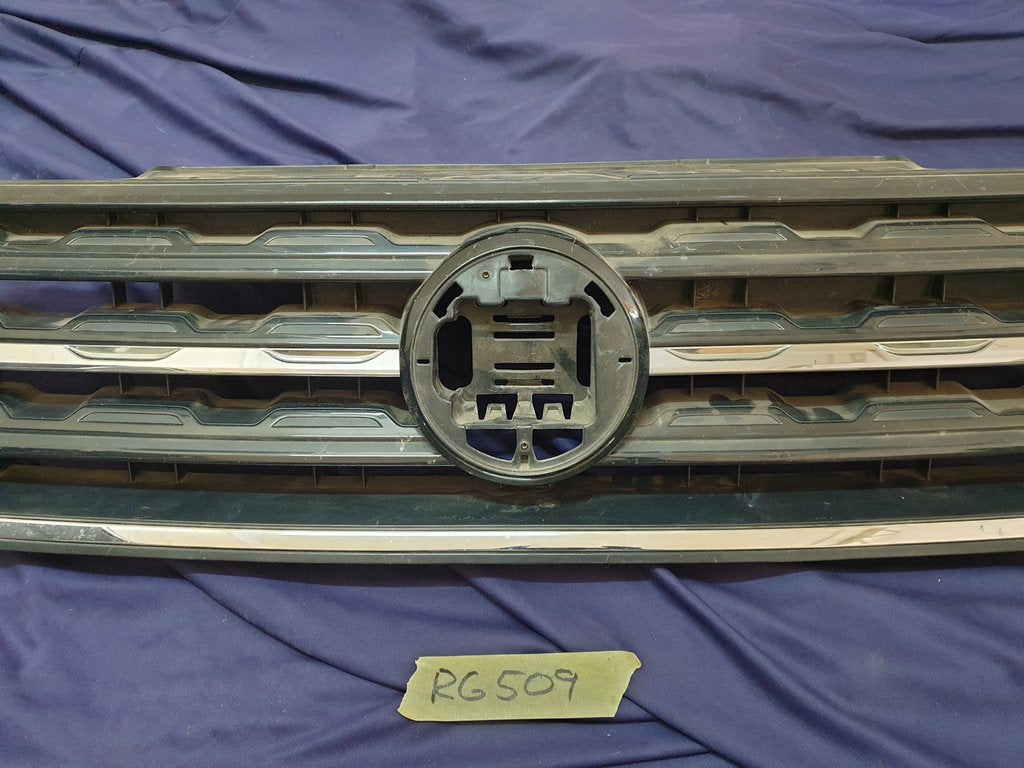 Volkswagen T-Cross Radiator Grille - Wear and Tear