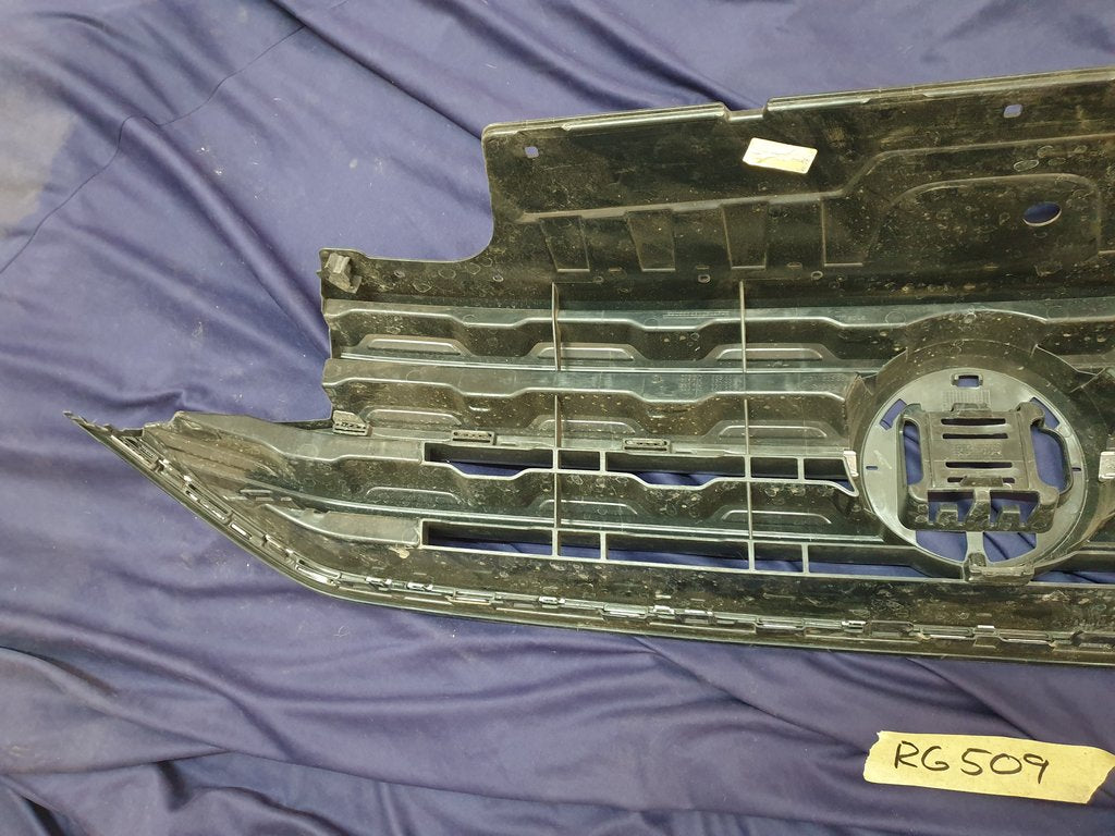 Volkswagen T-Cross Radiator Grille - Wear and Tear