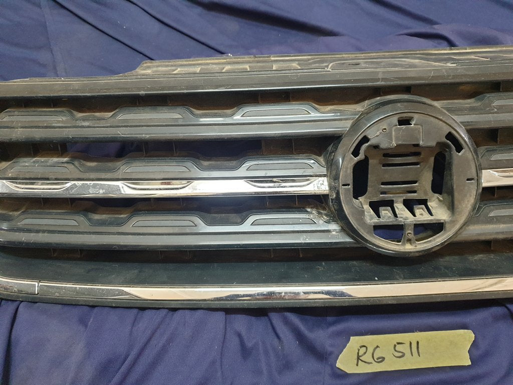 Volkswagen T-Cross Radiator Grille - Wear and Tear