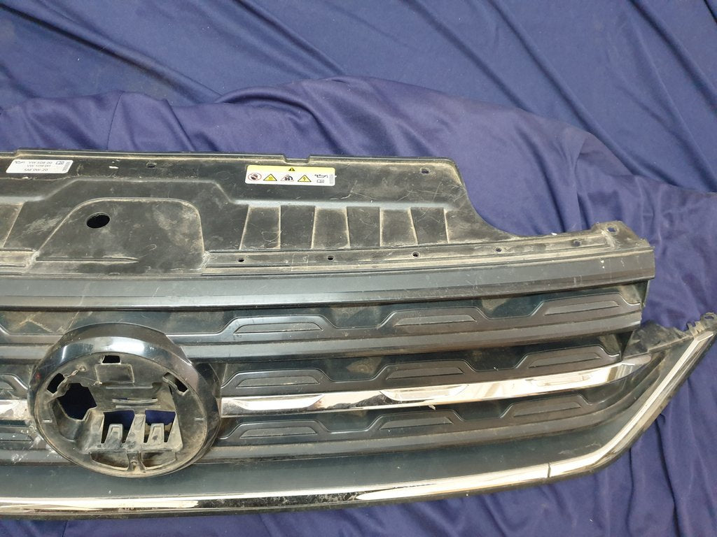 Volkswagen T-Cross Radiator Grille - Wear and Tear