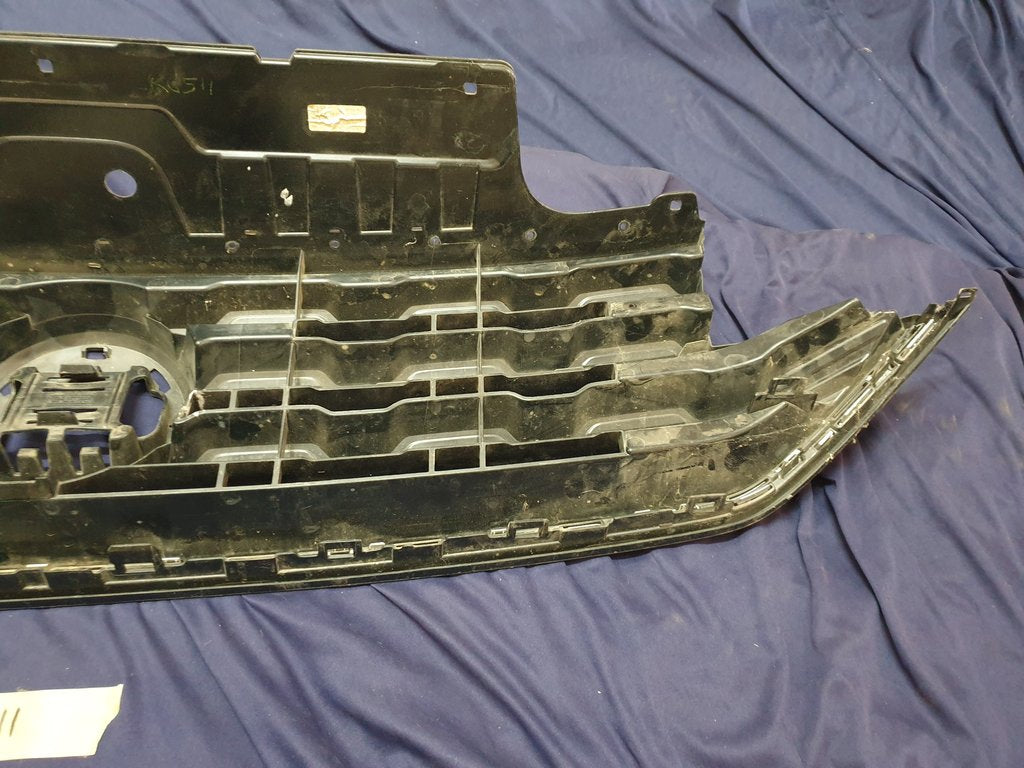 Volkswagen T-Cross Radiator Grille - Wear and Tear