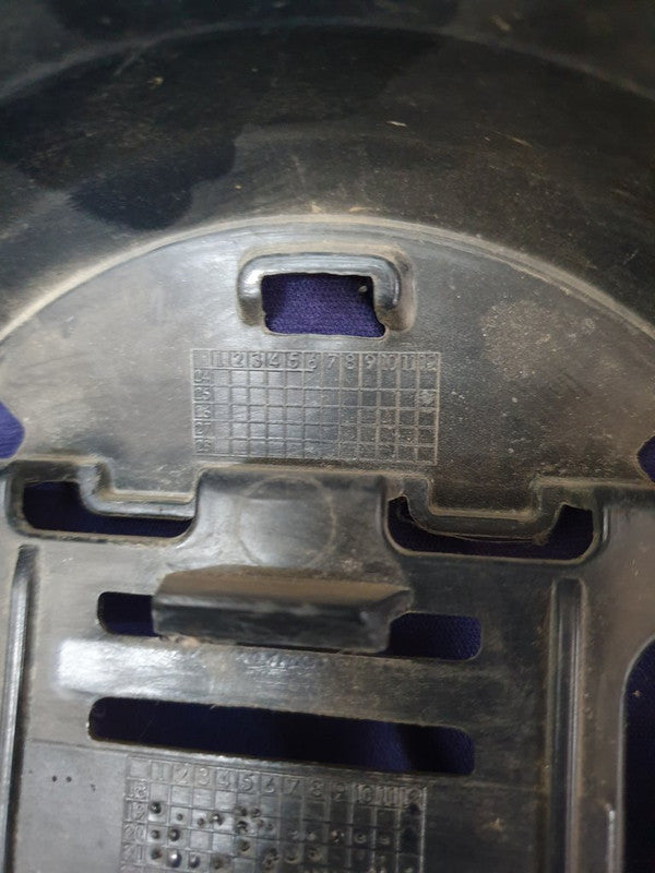 Volkswagen T-Cross Radiator Grille - Wear and Tear