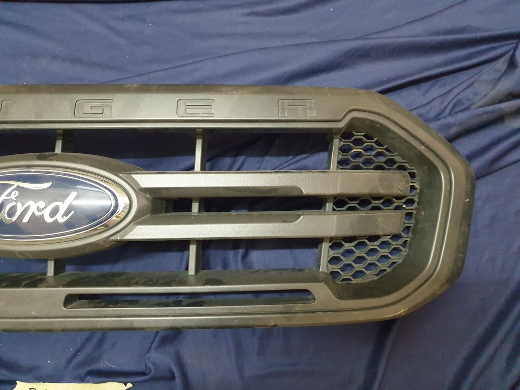 Ford Ranger Radiator Grille - Light Wear and Tear