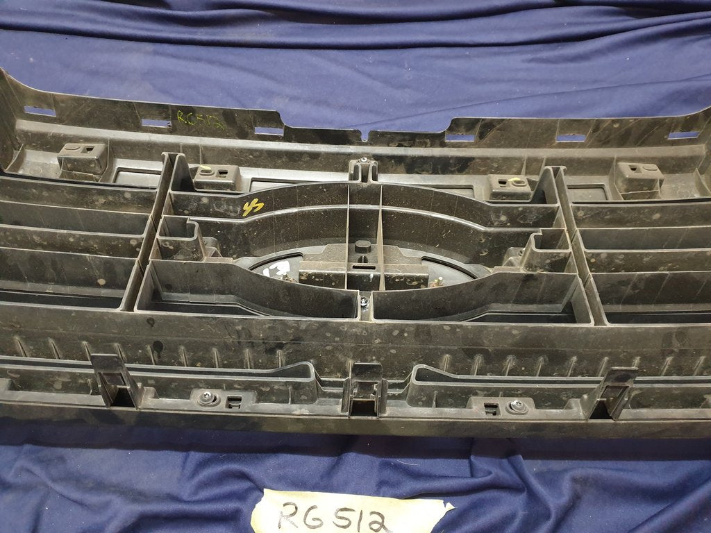 Ford Ranger Radiator Grille - Light Wear and Tear