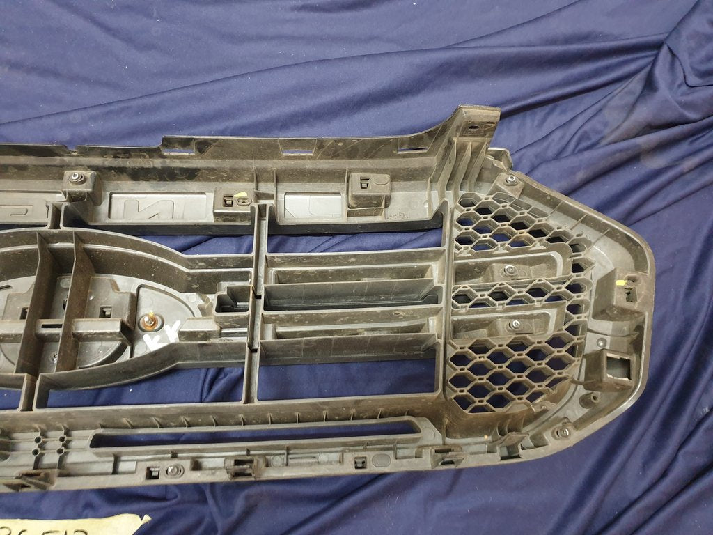 Ford Ranger Radiator Grille - Light Wear and Tear