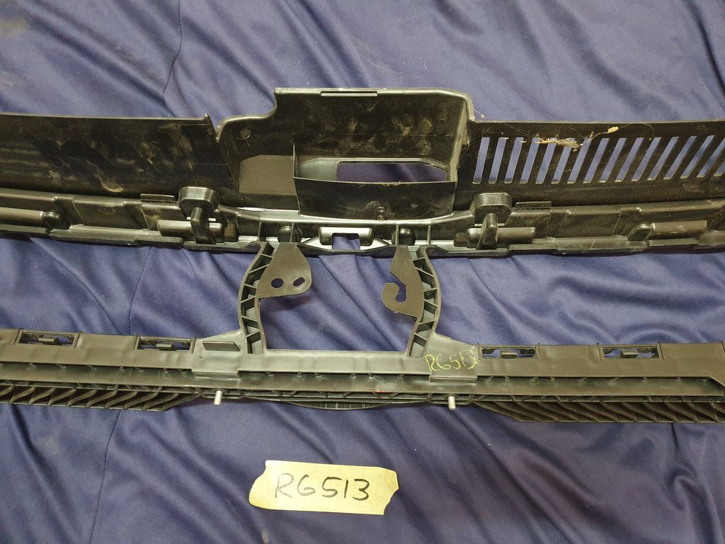 Volkswagen Polo Radiator Grille Reinforcement