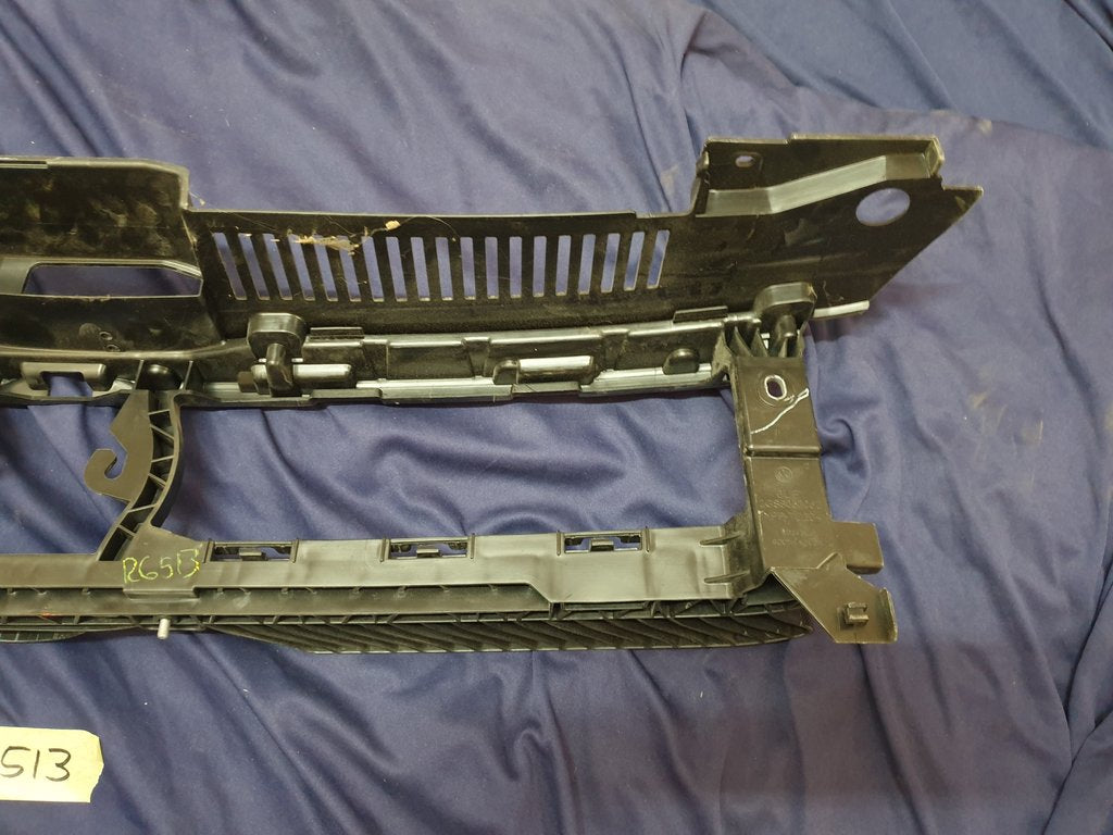 Volkswagen Polo Radiator Grille Reinforcement