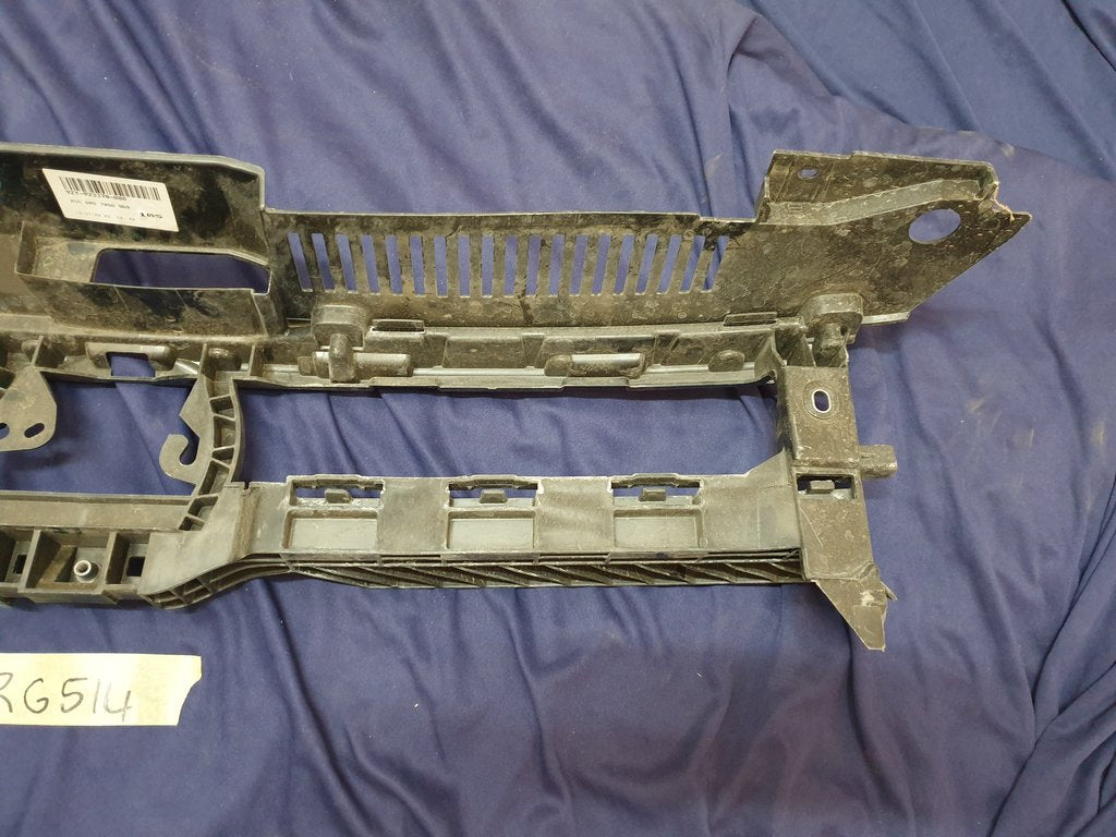 Volkswagen Polo Radiator Grille Reinforcement