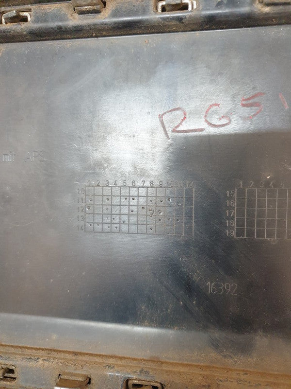 Audi S5 A5 Radiator Grille - Wear and Tear, Pitted Chrome
