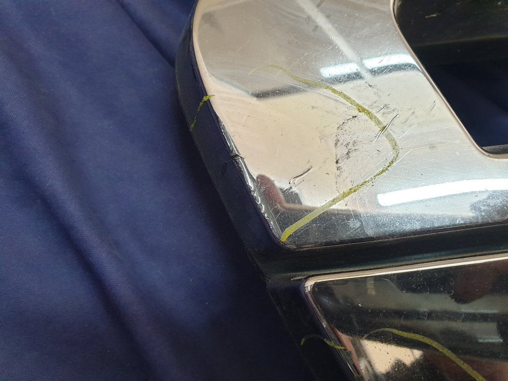 Ford Ranger Radiator Grille - Wear and Tear, Pitted and Broken Chrome