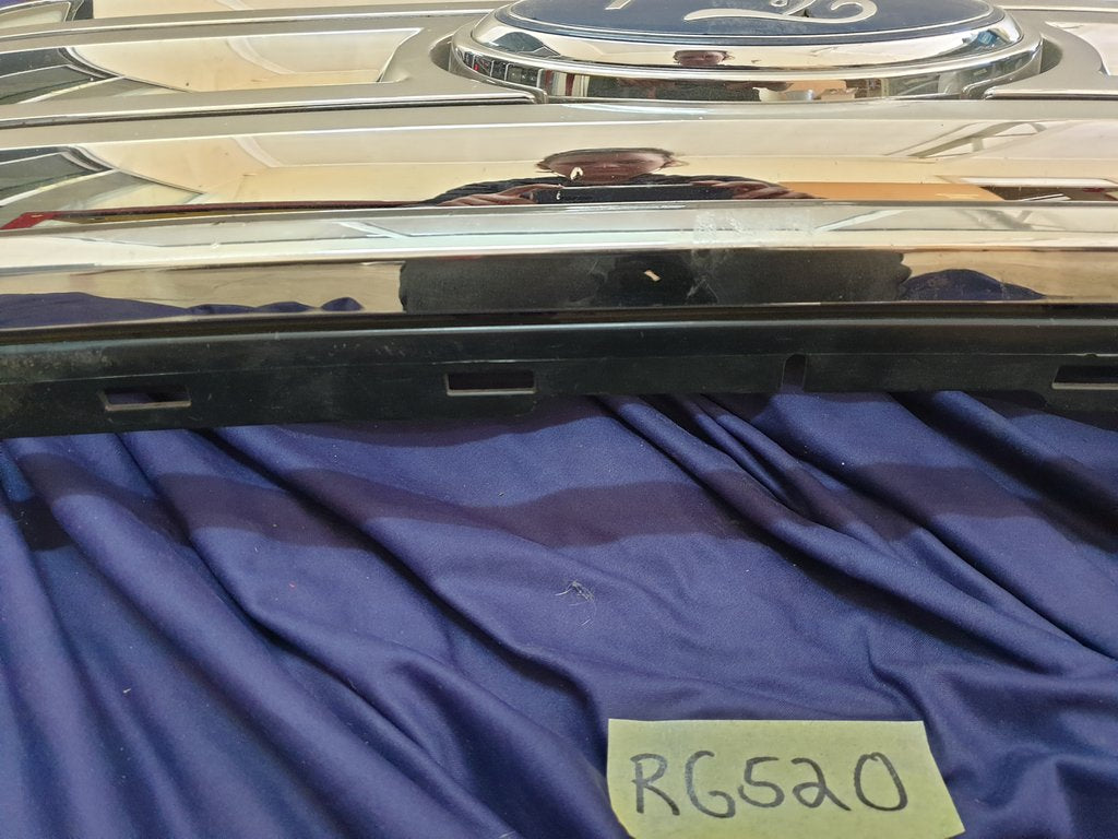 Ford Ranger Radiator Grille - Wear and Tear, Pitted and Broken Chrome