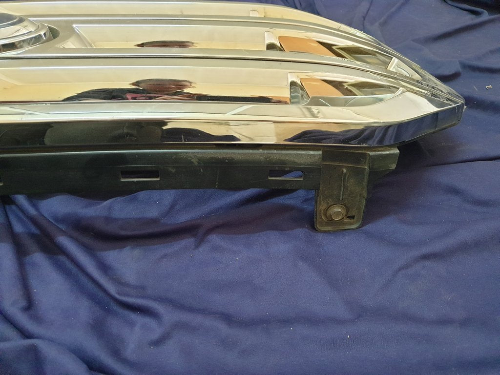 Ford Ranger Radiator Grille - Wear and Tear, Pitted and Broken Chrome