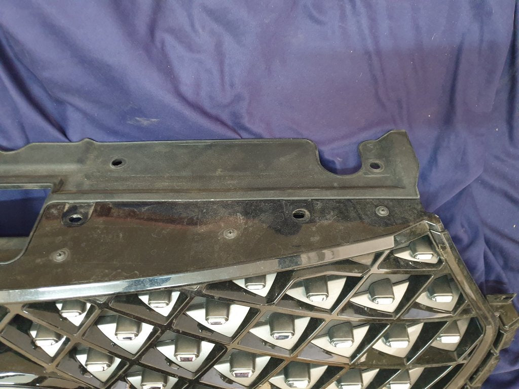 Chery Tiggo 4 Pro Radiator Grille - Light Wear and Tear
