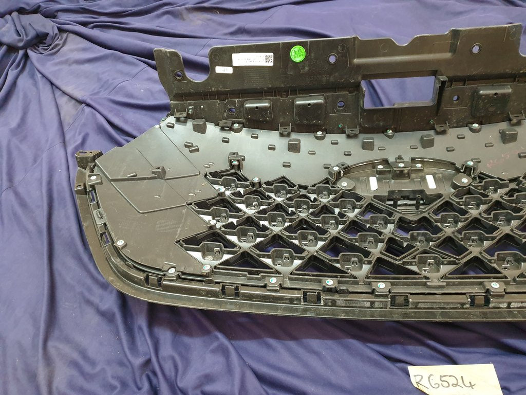 Chery Tiggo 4 Pro Radiator Grille - Light Wear and Tear