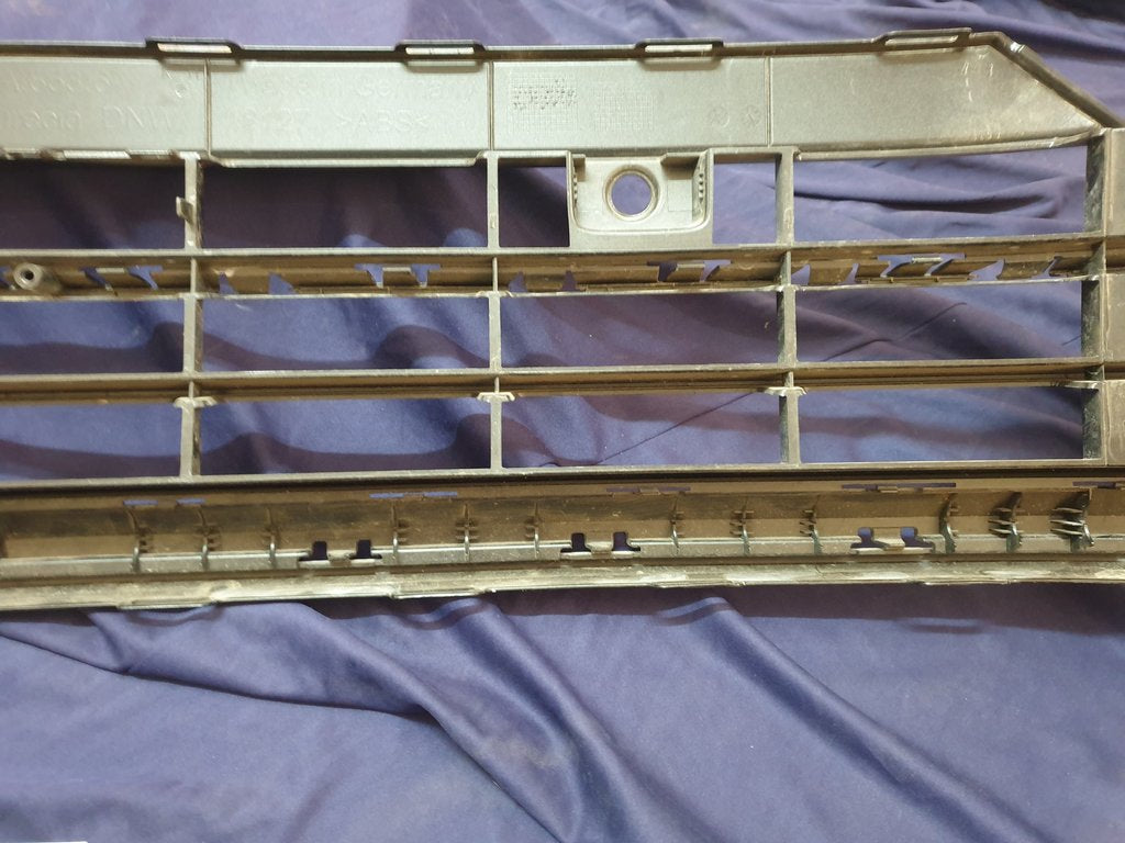 Volkswagen Tiguan Front Bumper Lower Grille