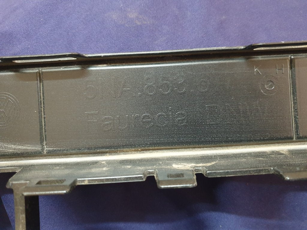 Volkswagen Tiguan Front Bumper Lower Grille