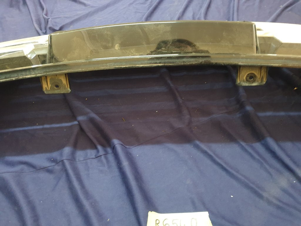 Haval Jolion Radiator Grille - Light Wear and Tear, Broken bracket