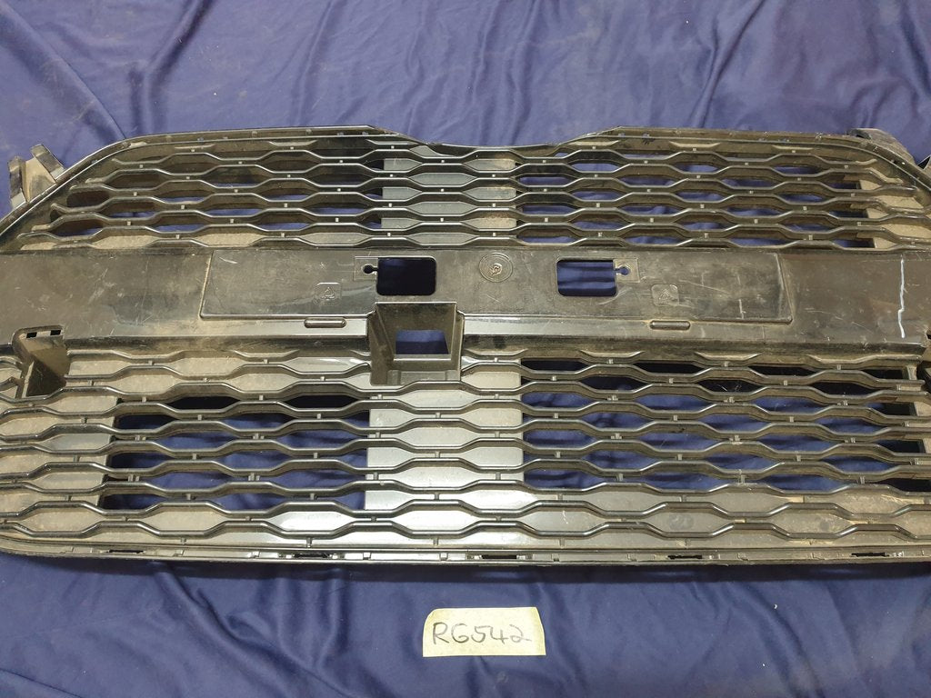 Toyota Aygo Front Bumper Lower Grille, Crushed support