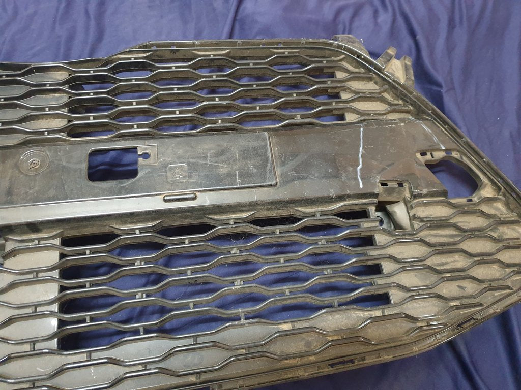 Toyota Aygo Front Bumper Lower Grille, Crushed support