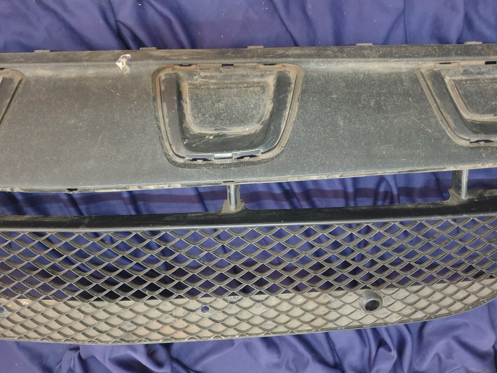Mercedes-Benz GLC W253 Front Bumper Lower Mesh Grille