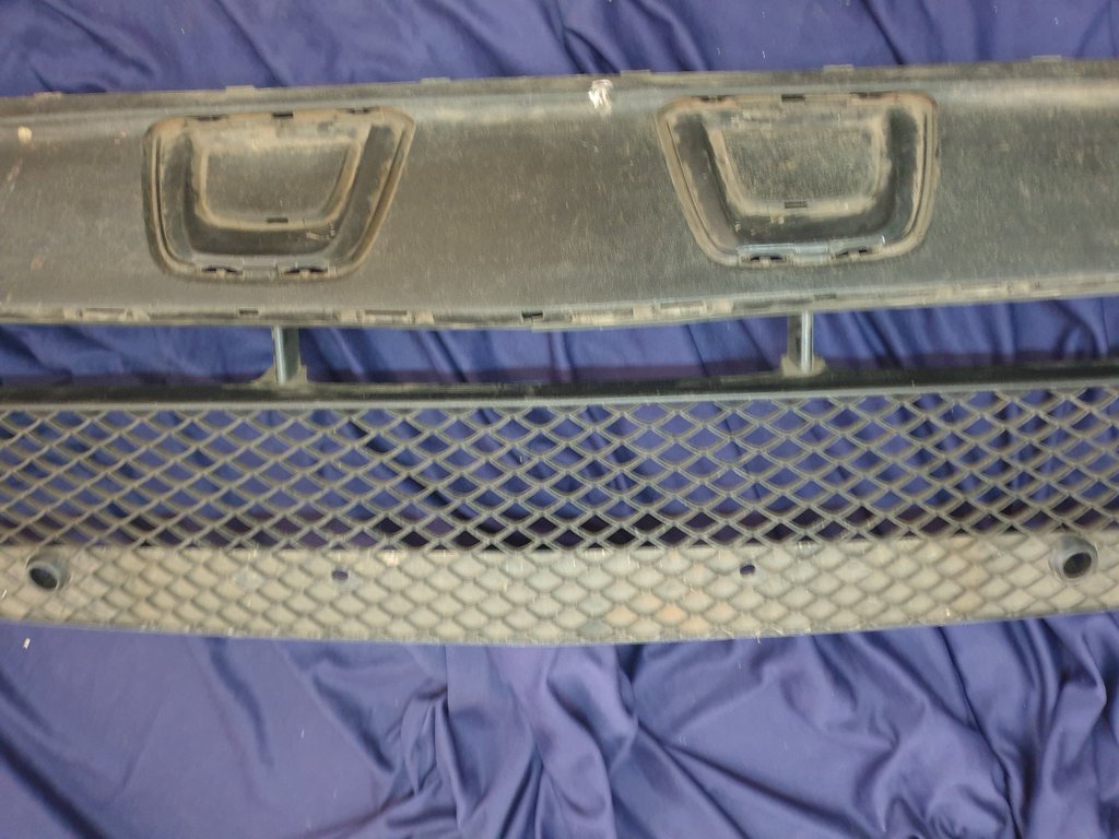 Mercedes-Benz GLC W253 Front Bumper Lower Mesh Grille
