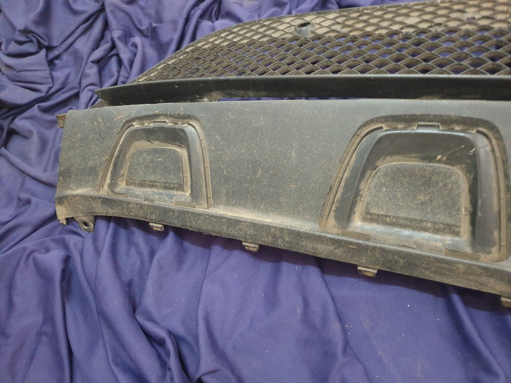 Mercedes-Benz GLC W253 Front Bumper Lower Mesh Grille
