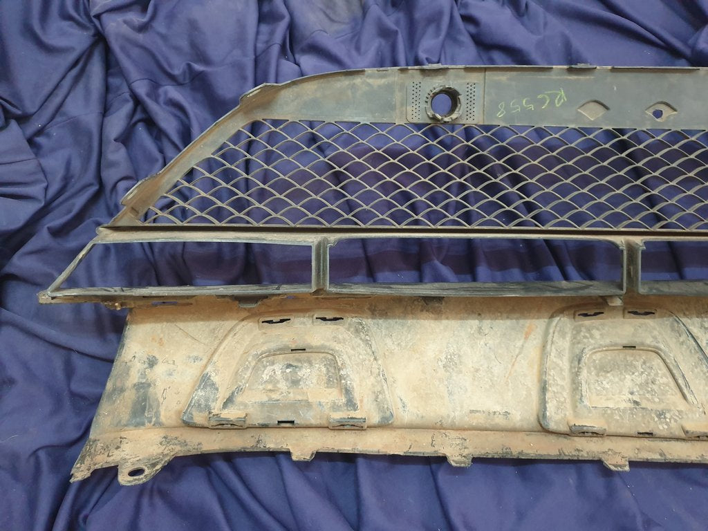 Mercedes-Benz GLC W253 Front Bumper Lower Mesh Grille